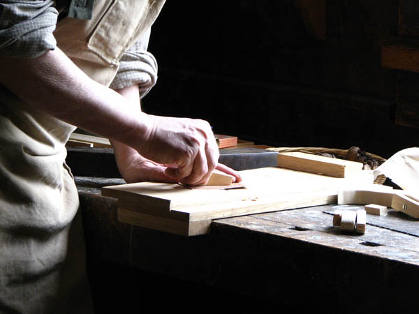 Nuestra <strong>carpintería de madera en  Barbarin</strong> es una empresa de <strong>herencia familiar</strong>, por lo que  contamos con gran <strong>experiencia </strong>en la profesión.